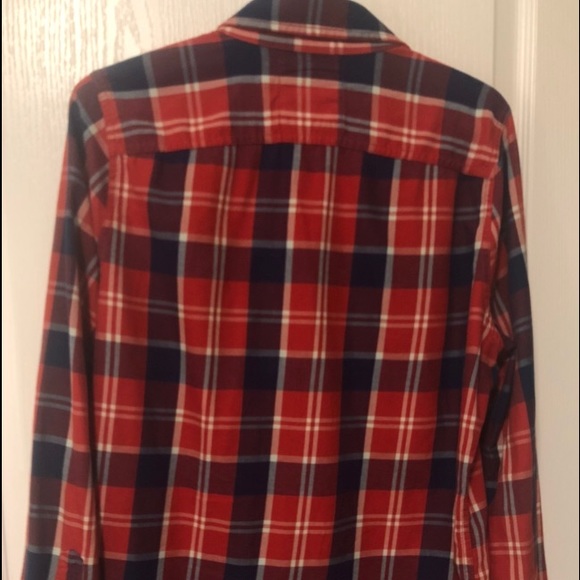 Hollister Men’s Plaid Full-Sleeve Button-Up Shirt Small Size - Picture 2 of 3